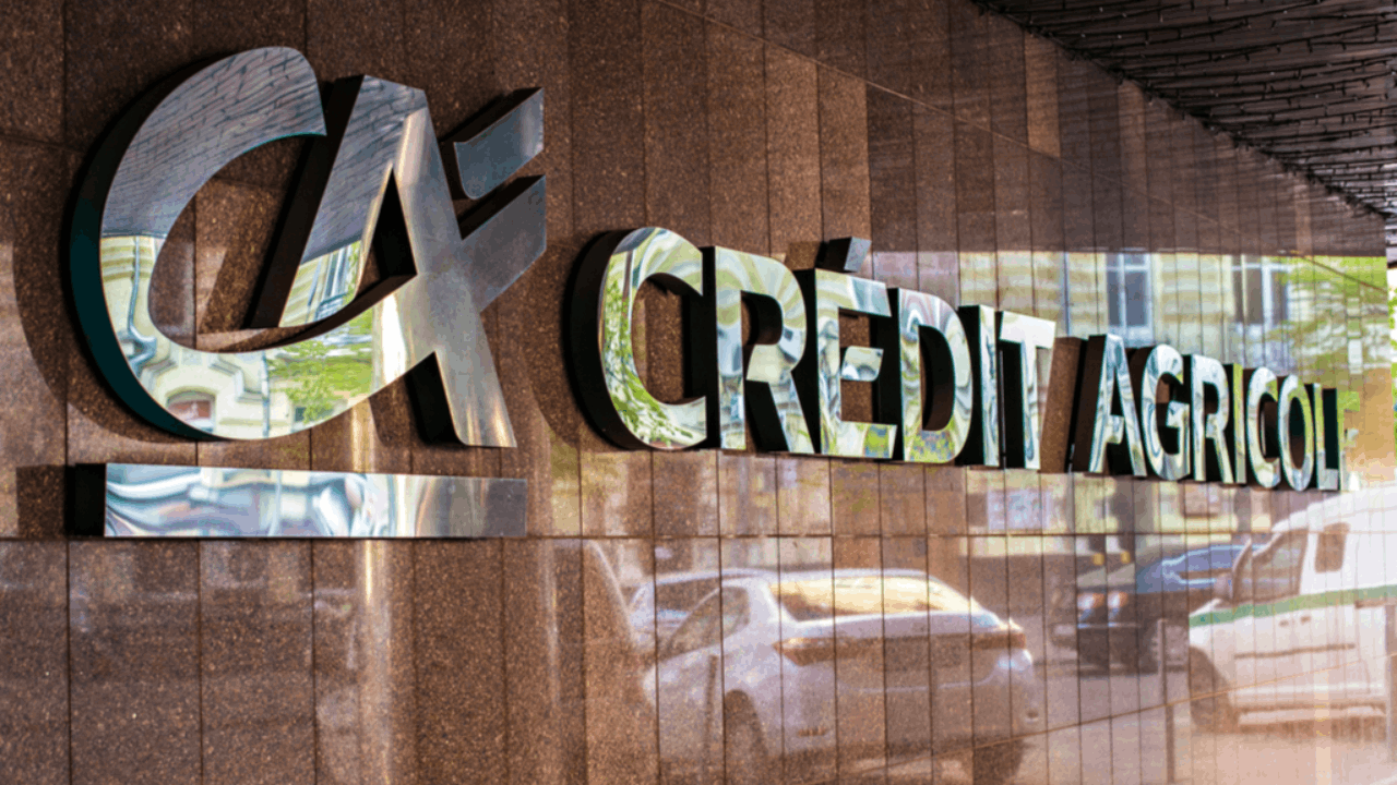 How to Apply for a Crédit Agricole Loan